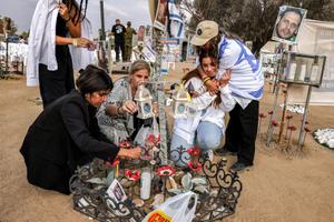 Commémorations du 7 octobre en Israël, deux ans après les attaques meurtrières du Hamas