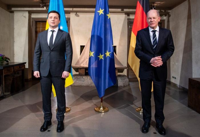 Olaf Scholz Volodymyr Zelensky AFP