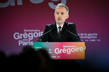 Emmanuel Grégoire sort largement en tête du premier tour des municipales dans la capitale. 
