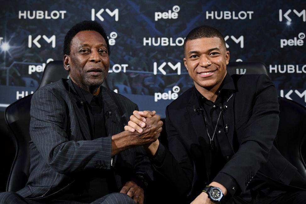 Kylian Mbappé Pelé AFP