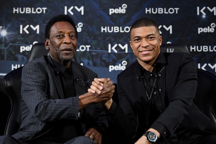 Kylian Mbappé Pelé AFP