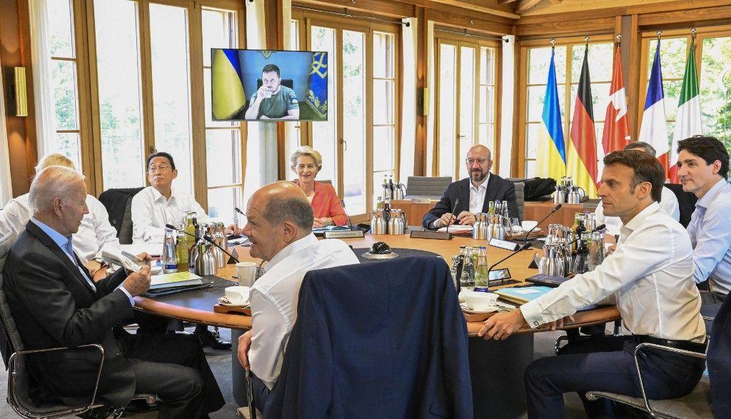 Volodymyr Zelensky G7 AFP