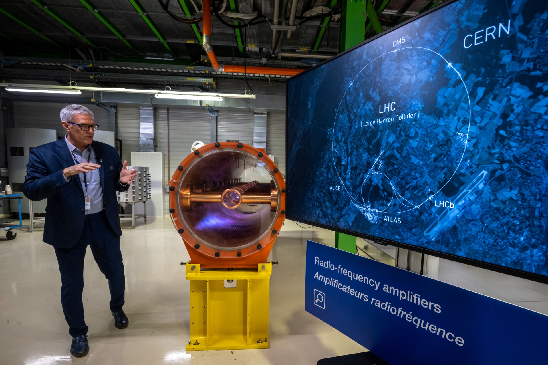 Le plus grand accélérateur de particules au monde pourrait enfin aider à percer les secrets du boson de Higgs