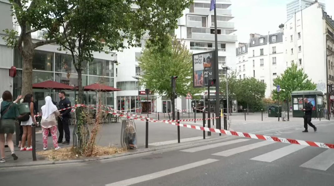 Paris : trois blessées dans une attaque au couteau, un suspect interpellé 