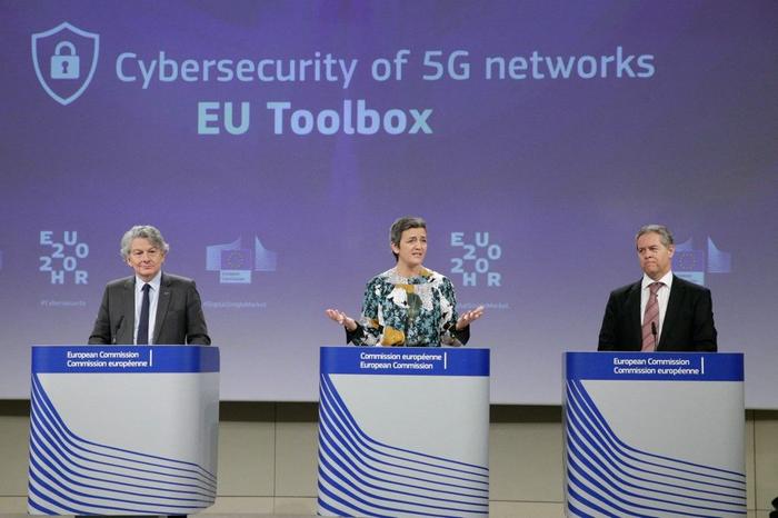 Europe 5G AFP