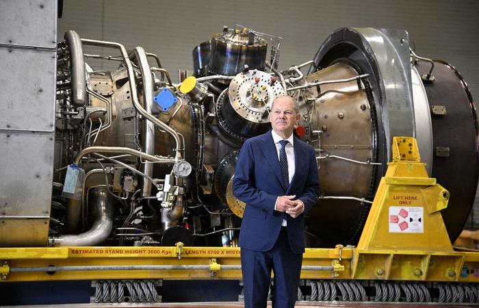 Olaf Scholz turbine AFP