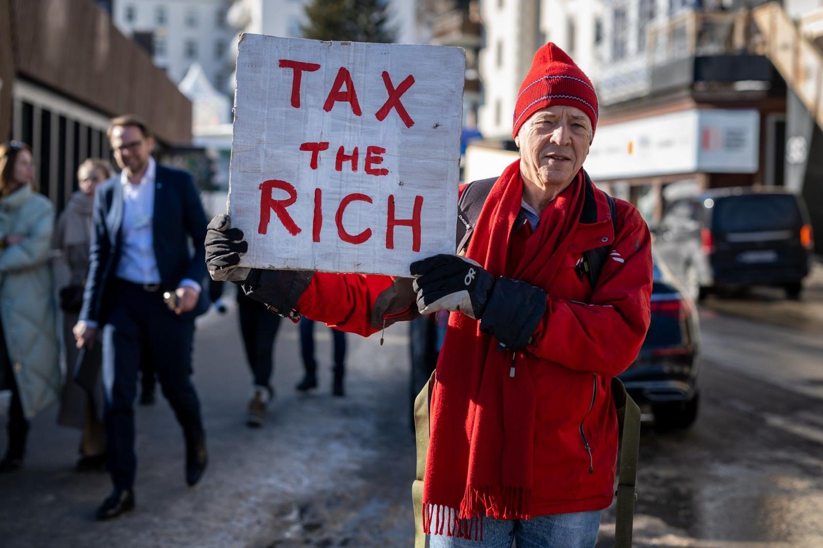 taxes riches impôts AFP