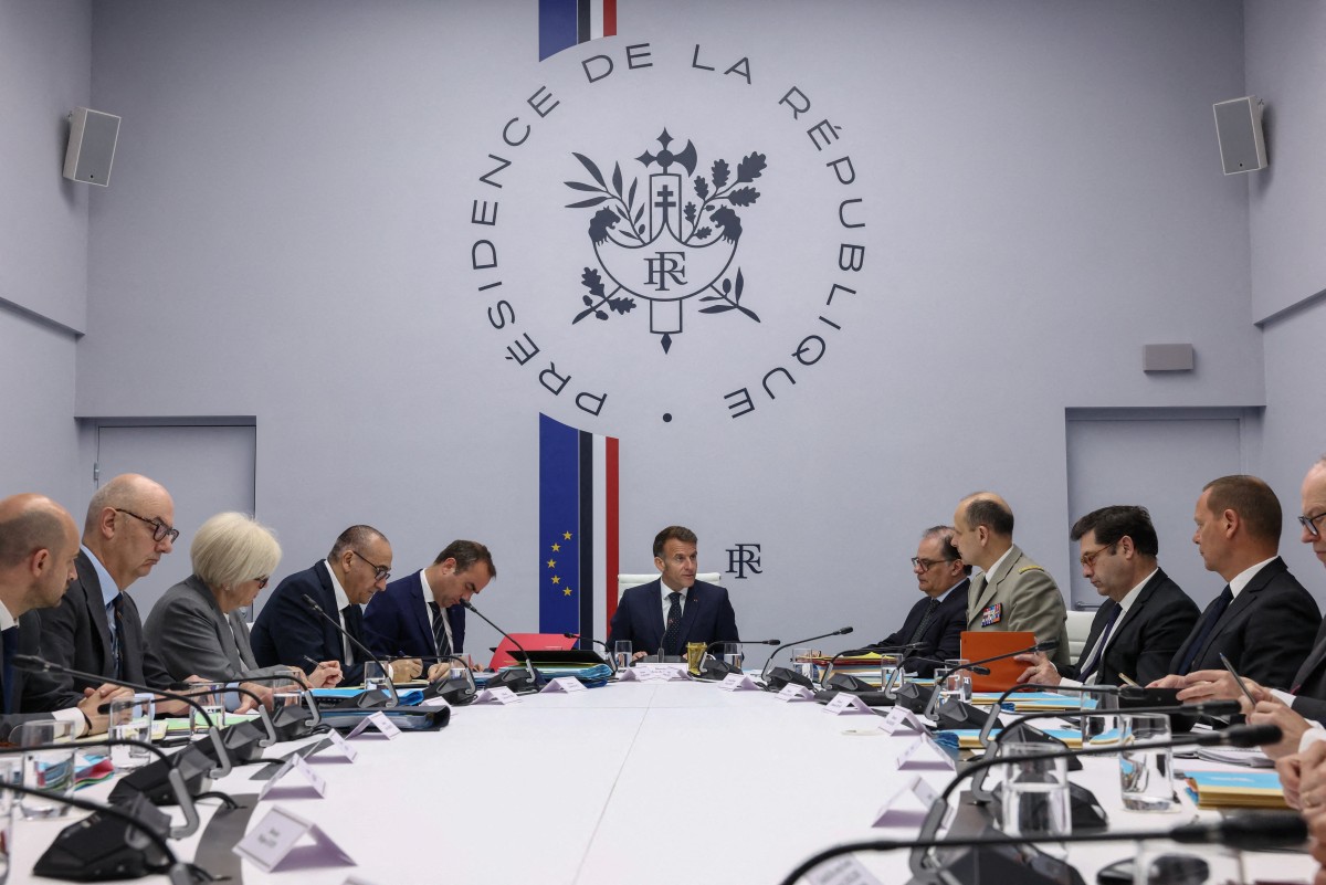La France en marche pour sa première présidentielle par temps de crise aiguë ?