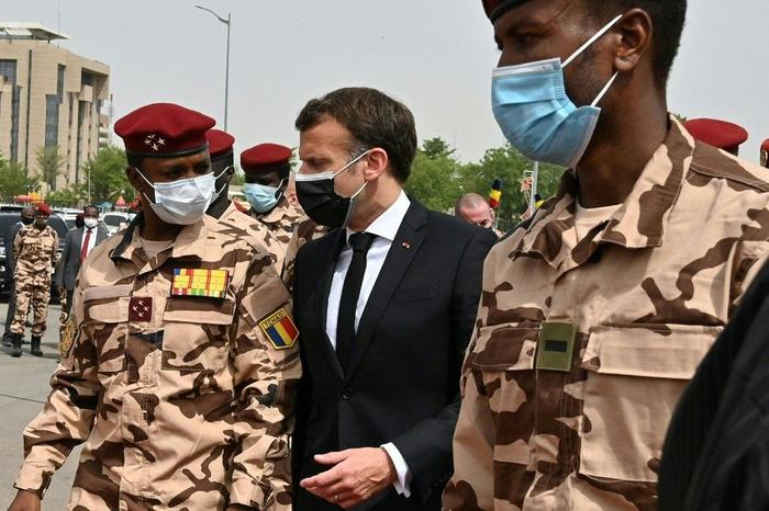 Emmanuel Macron Tchad AFP