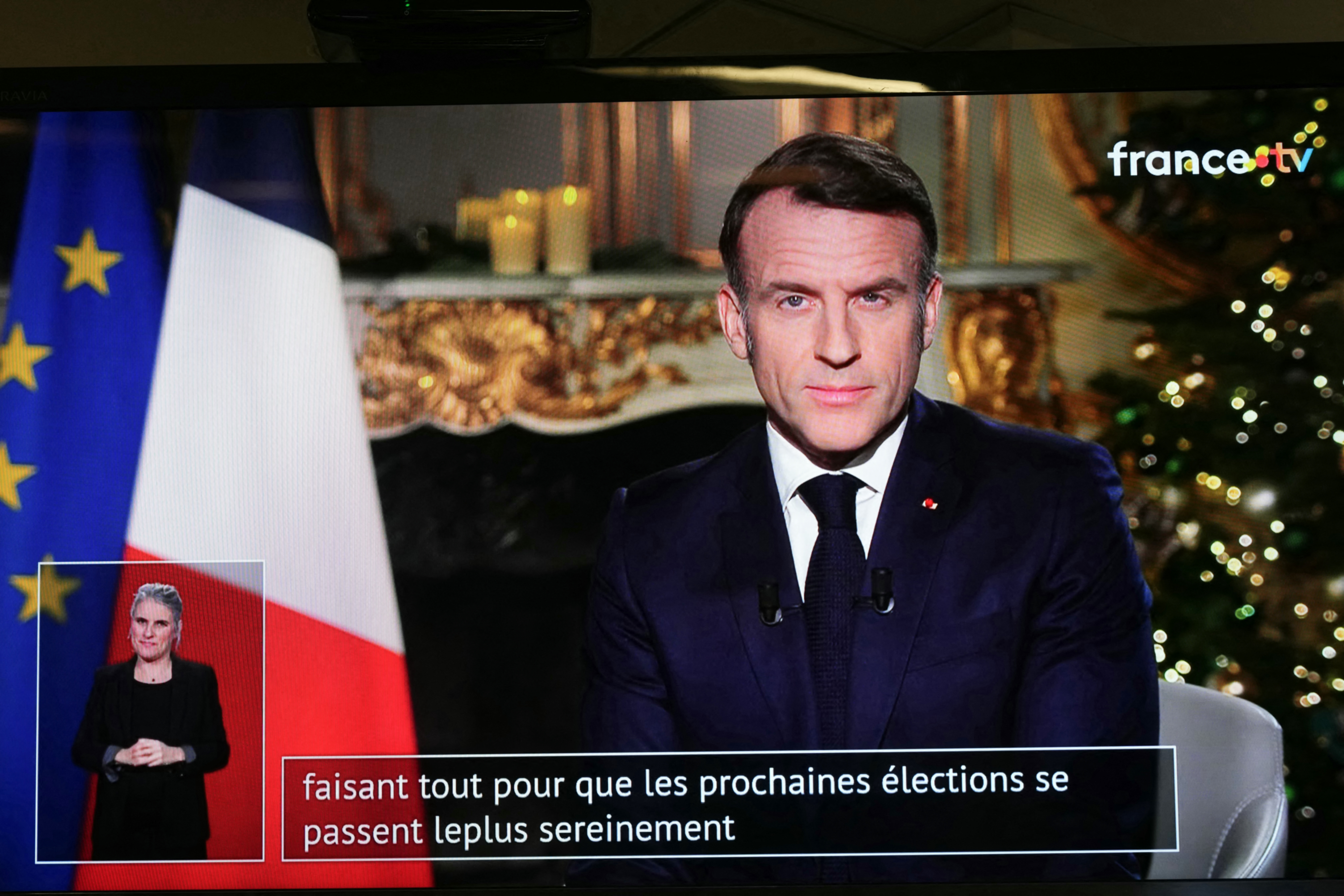 « 2026 sera une année utile » : les vœux antonymes de la fin de règne d’Emmanuel Macron