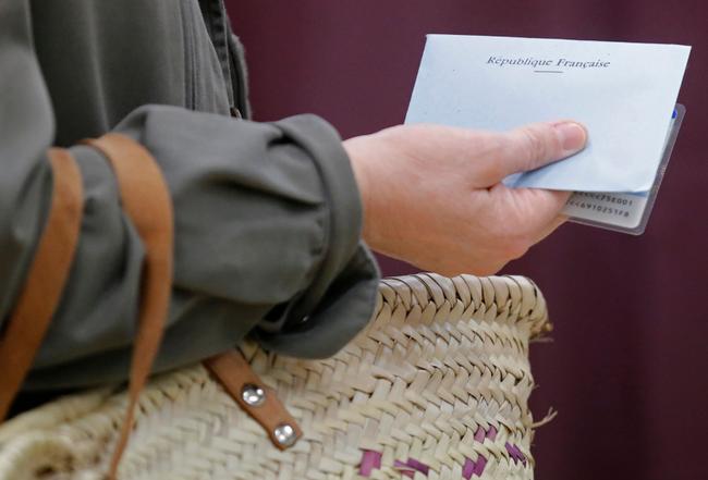 Devinette Quelle Est La Différence Entre La Gauche Et La Droite