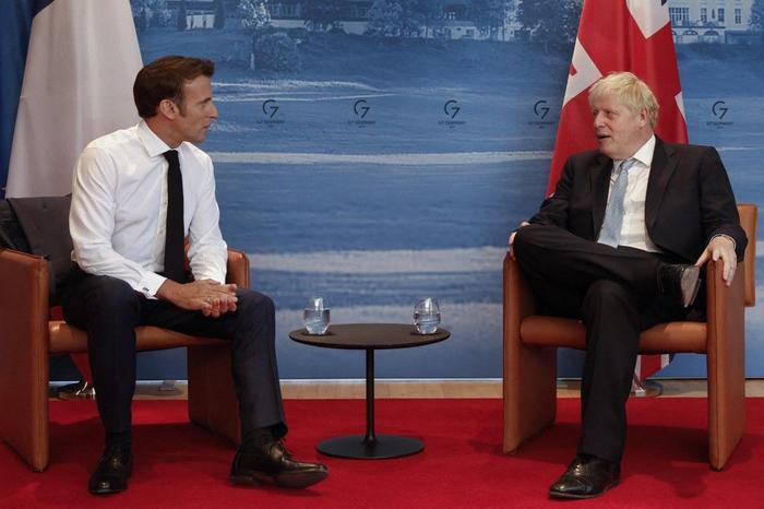 Emmanuel Macron Boris Johnson AFP