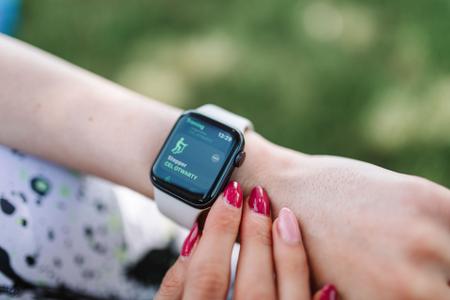 Un nombre croissant d'études démontre que l'une des mesures les plus couramment utilisées par ces montres – le nombre de calories brûlées – manque souvent de précision.