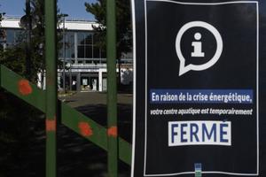piscines fermées AFP