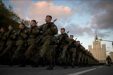 Des soldats russes lors d'un défilé militaire.