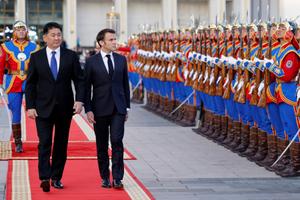Emmanuel Macron Mongolie AFP