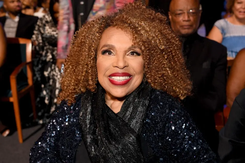 Roberta Flack assiste à Black Girls Rock ! 2017 dans les coulisses de NJPAC le 5 août 2017 à Newark, New Jersey.