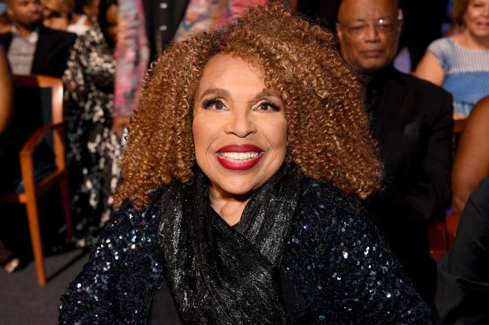 Roberta Flack assiste à Black Girls Rock ! 2017 dans les coulisses de NJPAC le 5 août 2017 à Newark, New Jersey.