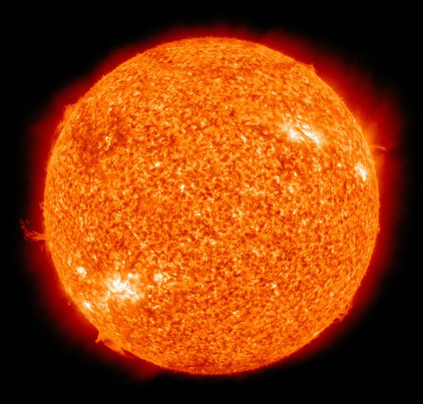 Les éruptions solaires peuvent affecter les systèmes de communication, de navigation par satellite et de réseau électrique.
