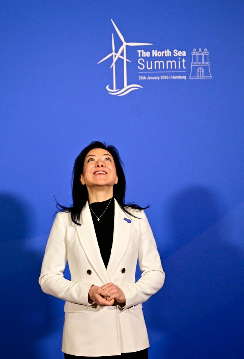 La ministre allemande de l’Économie et de l’Énergie, Katherina Reiche, attend les ministres de l’Énergie avant le Sommet de la mer du Nord, le 26 janvier 2026 à Hambourg, dans le nord de l’Allemagne. (Image d'illustration)