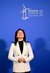 La ministre allemande de l’Économie et de l’Énergie, Katherina Reiche, attend les ministres de l’Énergie avant le Sommet de la mer du Nord, le 26 janvier 2026 à Hambourg, dans le nord de l’Allemagne. (Image d'illustration)