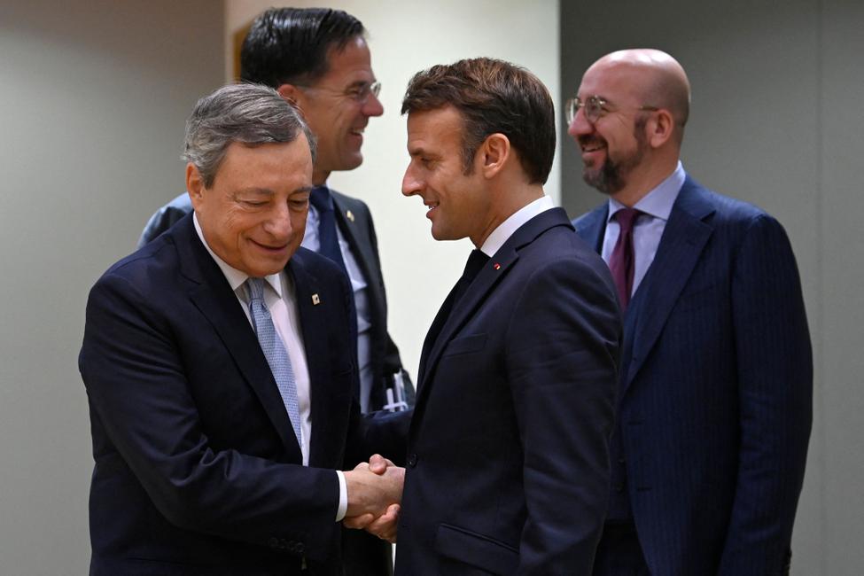 Emmanuel Macron Mario Draghi AFP