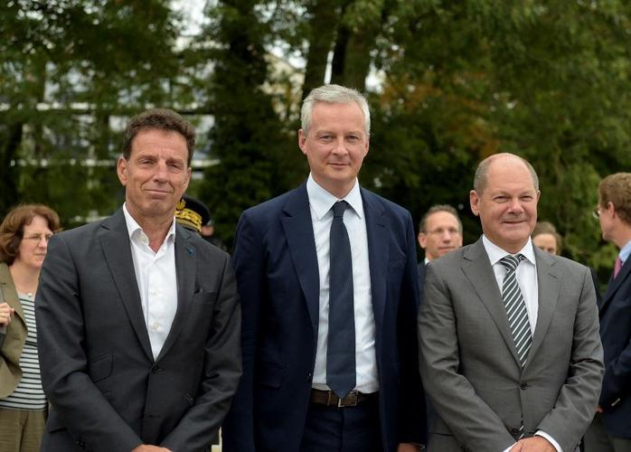 Medef Geoffroy Roux de Bézieux Bruno Le Maire AFP