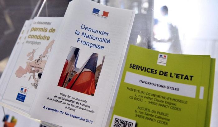 demande nationalité française naturalisation drapeau AFP