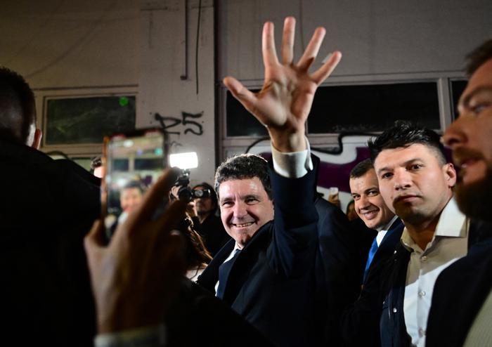 Nicusor Dan élu président de la république de Roumanie.