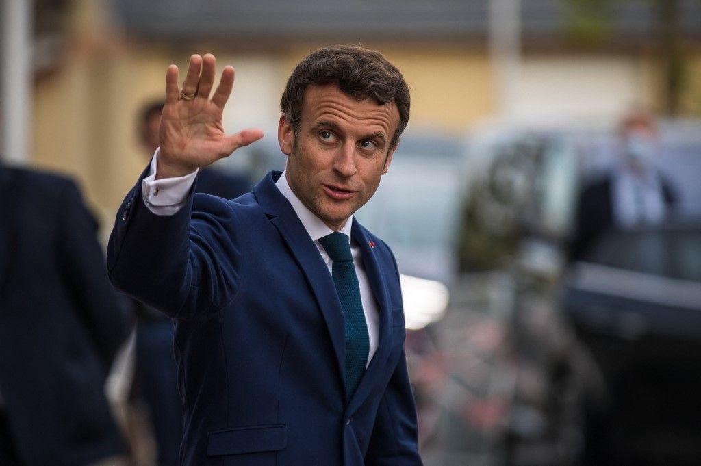 Emmanuel Macron portrait AFP