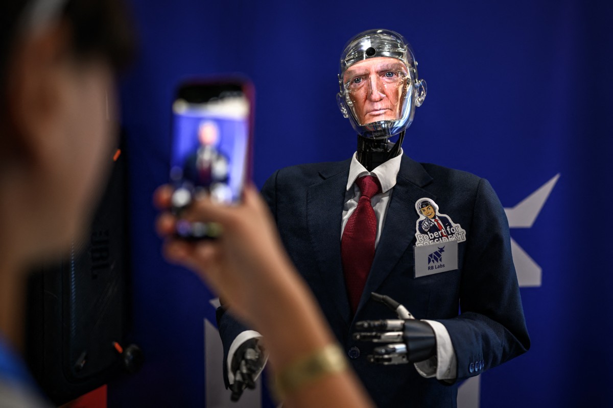 8,6 milliards de profils pour simuler l'humanité : la nouvelle matrice IA, super outil ou méga illusion ?