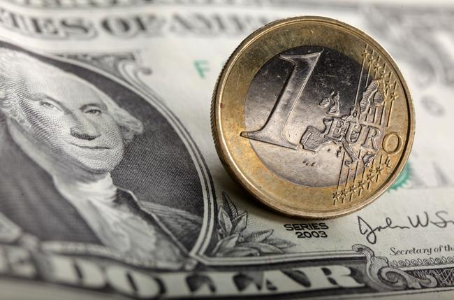 Euro VS dollar. (Image d'illustration