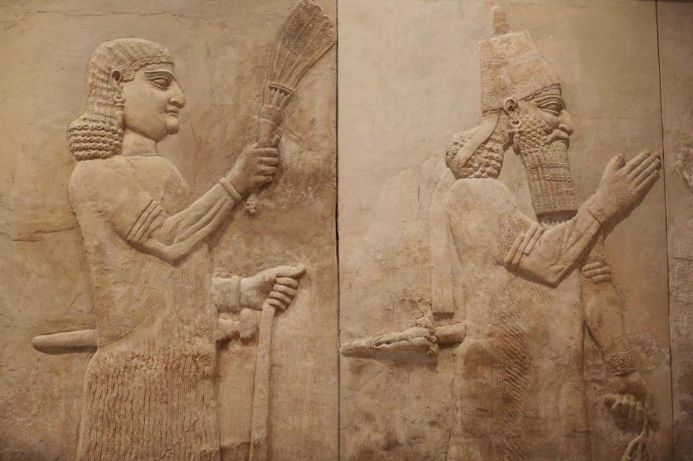 statues empire assyrien mossoul AFP