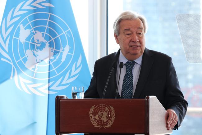 Le secrétaire général des Nations unies, Antonio Guterres, prononce un discours au siège de l'ONU à New York, le 22 juillet 2025.