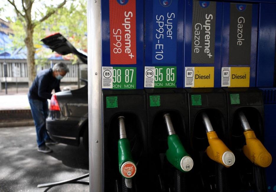 essence station service AFP