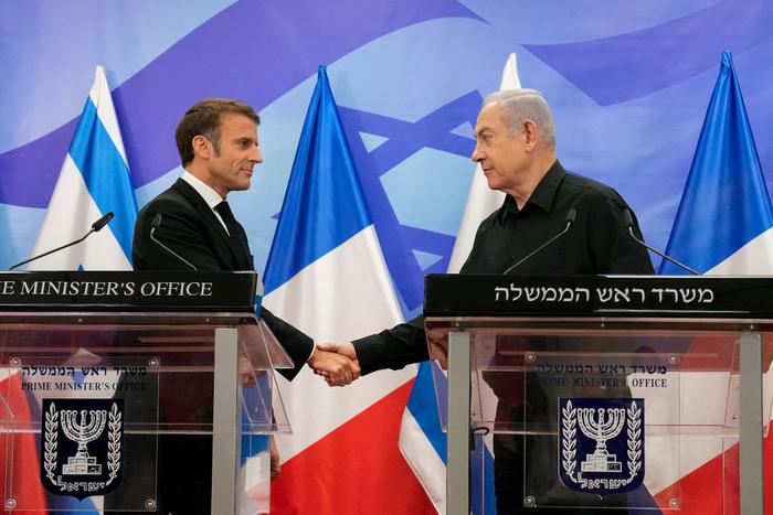 Emmanuel Macron Benjamin Netanyahu AFP