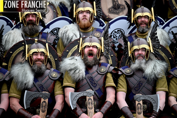 Pot de départ d'un groupe de vieux Vikings atteints par la limite d'âge