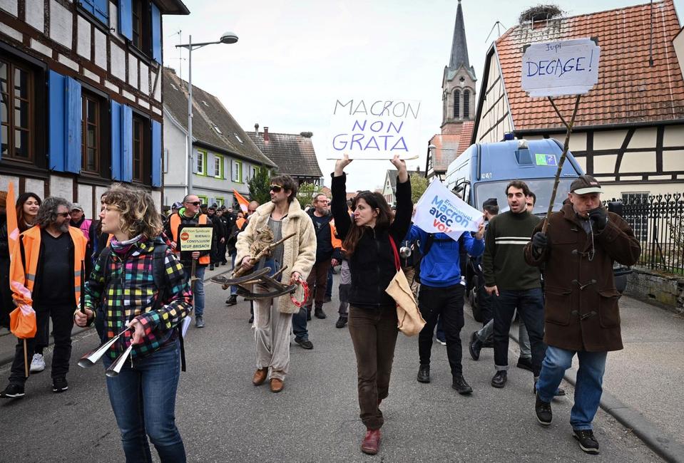 Emmanuel Macron manifestation AFP