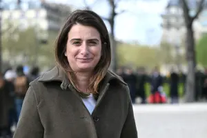 Marine Tondelier, à l'hôtel des Invalides pour un hommage national à l'ancien Premier ministre français Lionel Jospin, le 26 mars 2026 à Paris.