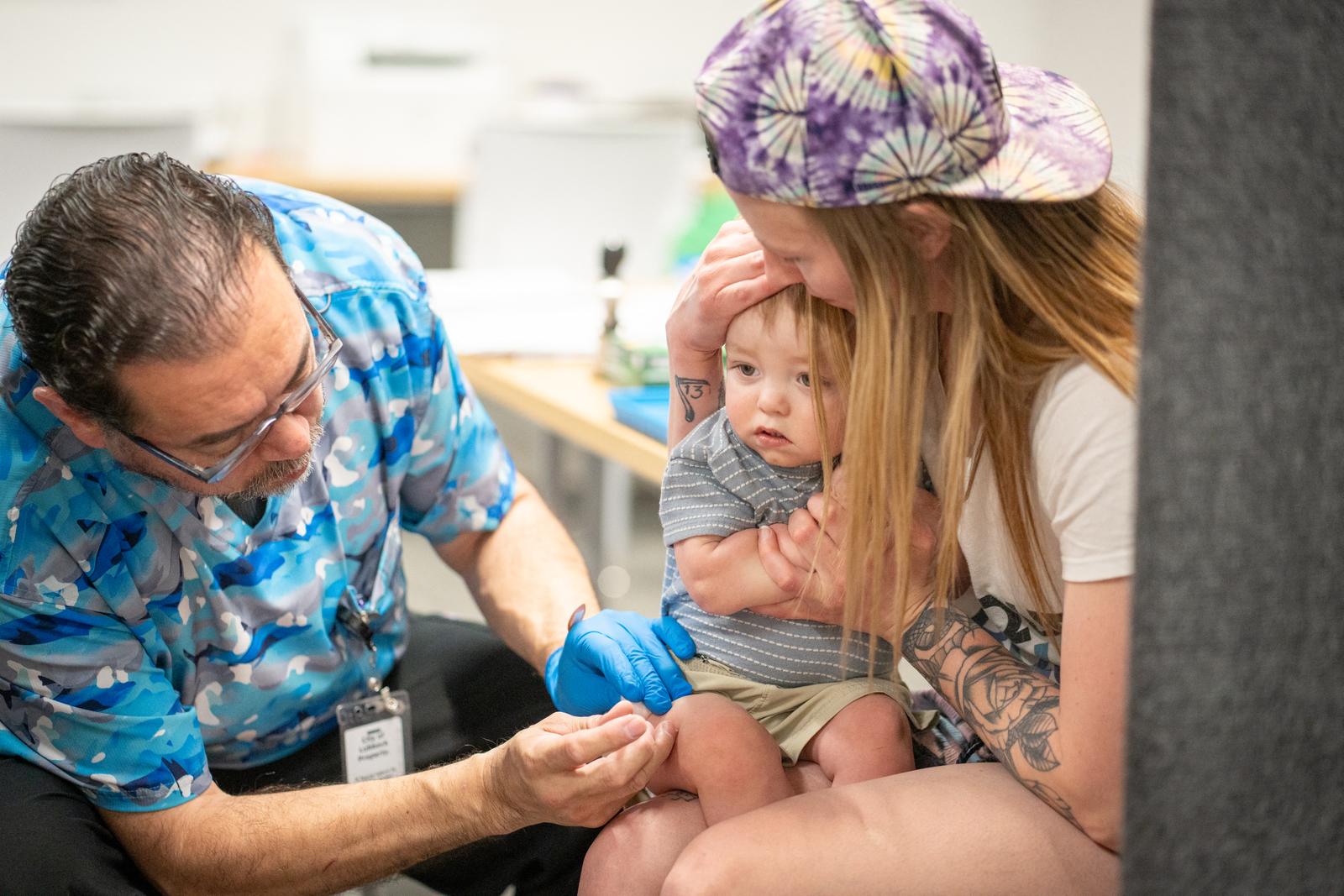 Un enfant est vacciné contre la rougeole à Lubbock, le 1er mars 2025, aux Etats-Unis.