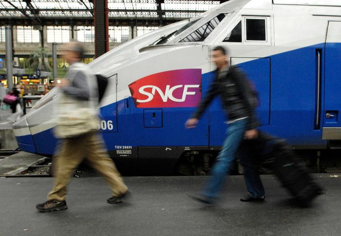 Le quai d'un train SNCF