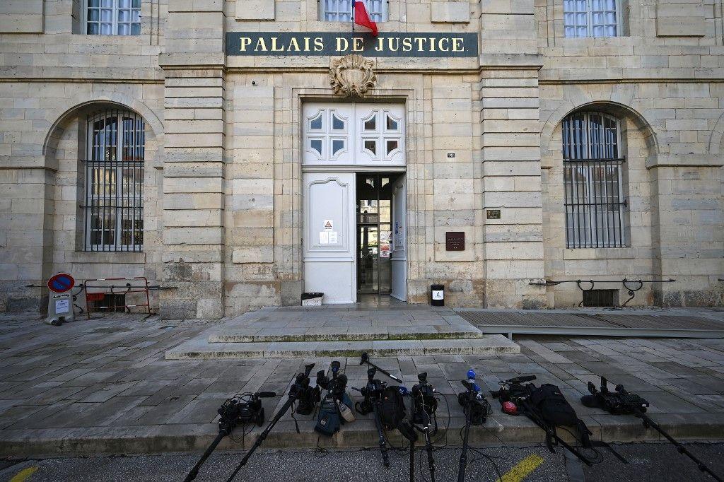 Palais de justice.