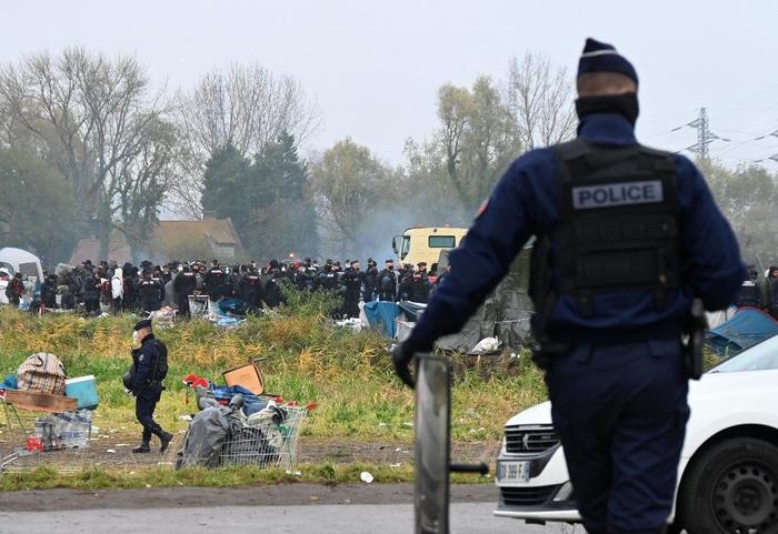 immigration police AFP