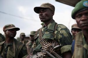 Des soldats de l'armée régulière du Congo.