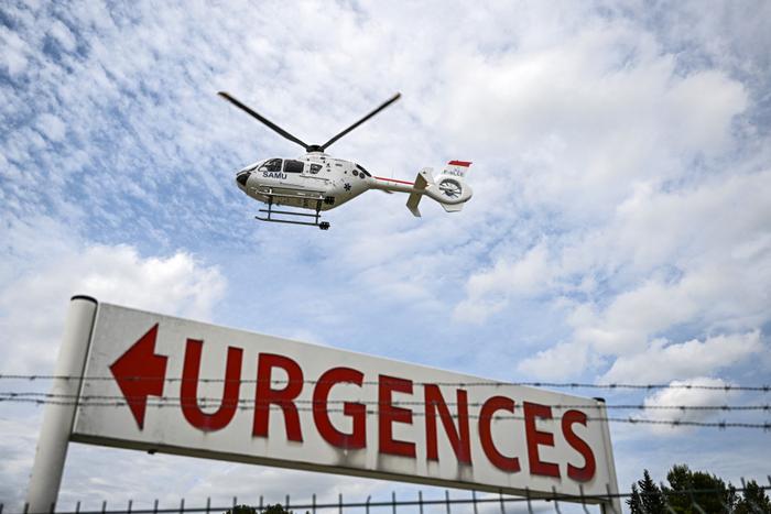 Un hélicoptère du SAMU en approche