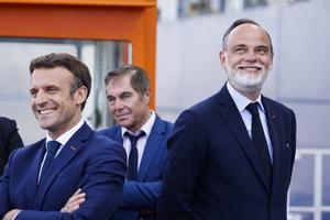 Emmanuel Macron Edouard Philippe AFP