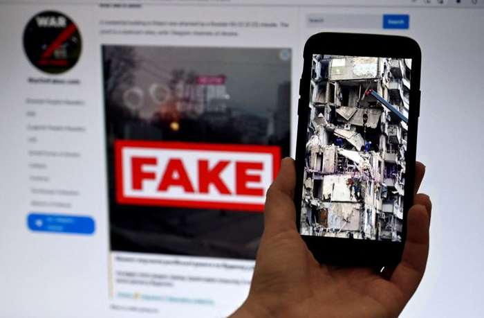 Des bots produisent une quantité astronomique de contenus sur Internet pour propager des fake news dans le cadre de la guerre de l'information.