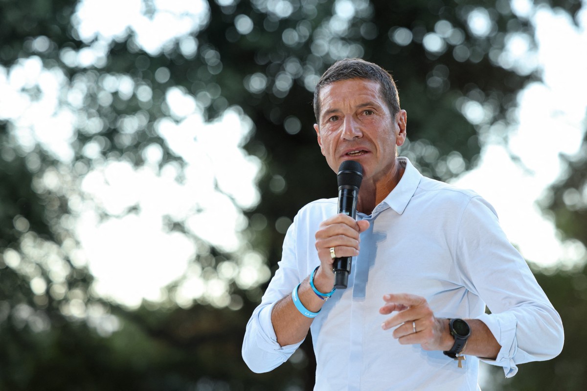 David Lisnard, le candidat libéral que la droite et les médias ne prennent pas encore au sérieux même quand il joue ses universités d'été à guichets fermés