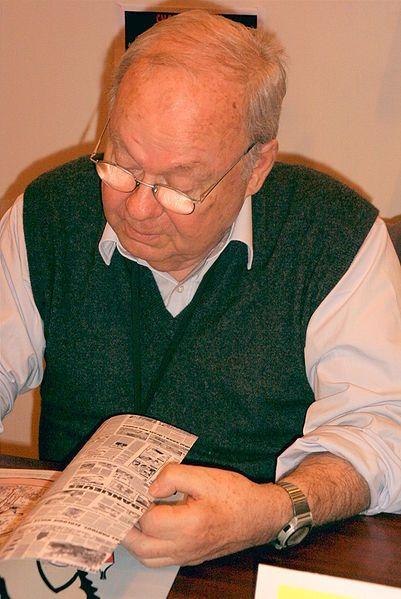 Siné au salon du livre en 2007
