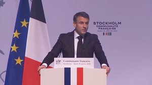 Emmanuel Macron a débuté ce mardi une visite de deux jours en Suède consacrée à l'avenir de la défense européenne et au soutien à l'Ukraine.